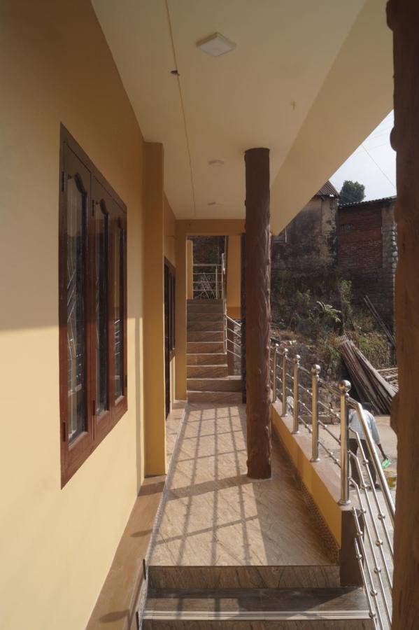 Wins Rooms Valparai Exterior photo