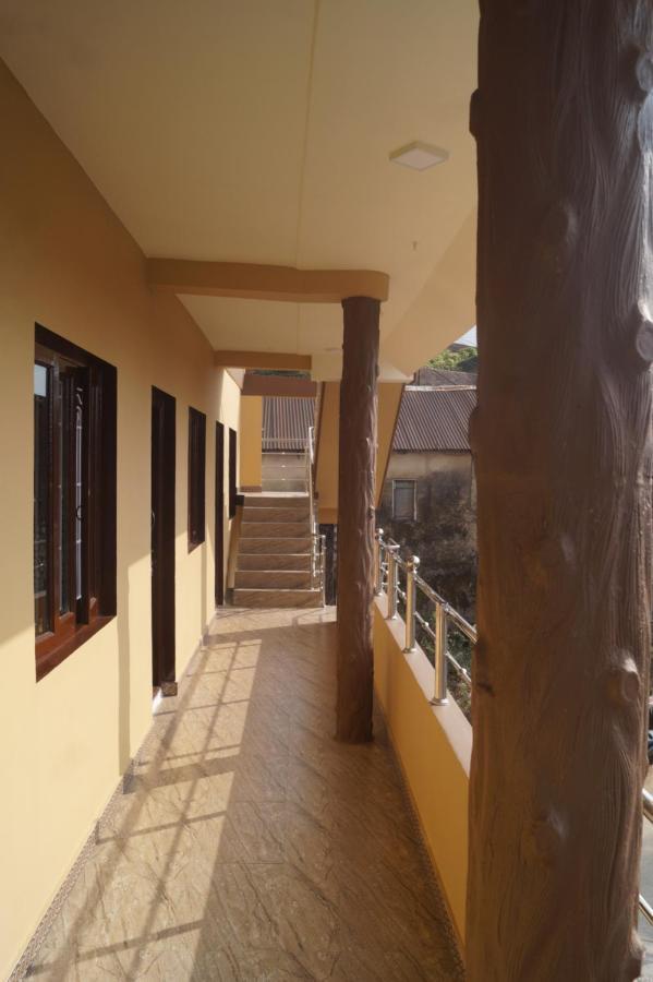 Wins Rooms Valparai Exterior photo